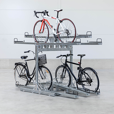 Double sided two tier bike rack
